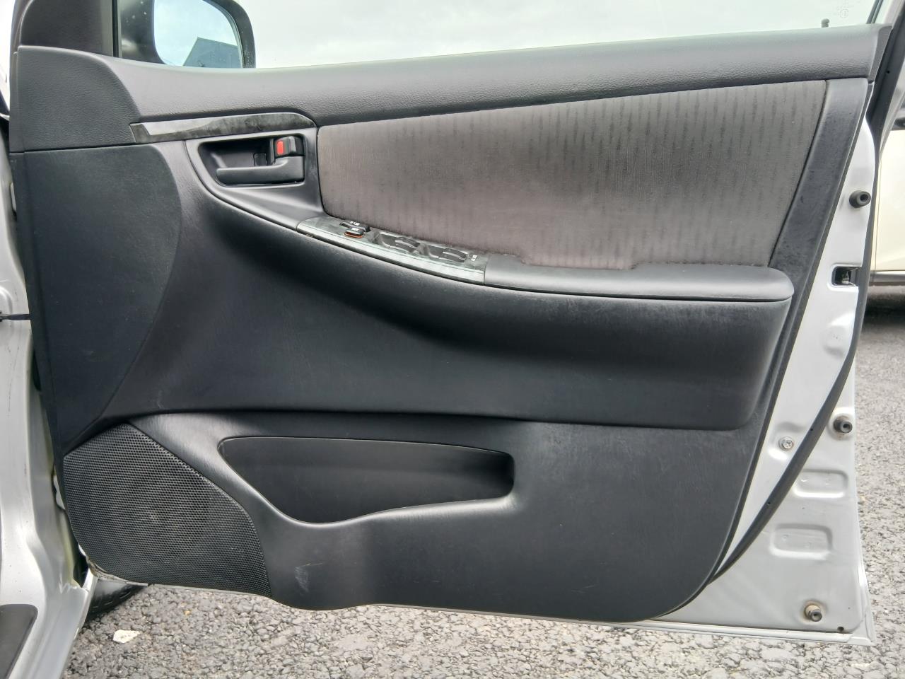 2006 Toyota COROLLA