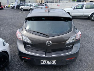 2009 Mazda AXELA - Thumbnail