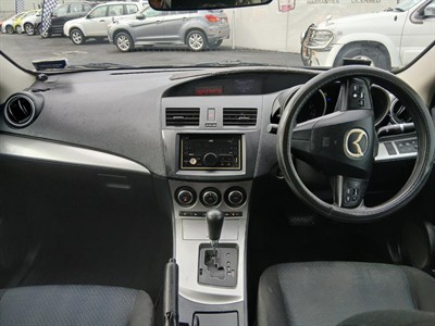 2009 Mazda AXELA - Thumbnail
