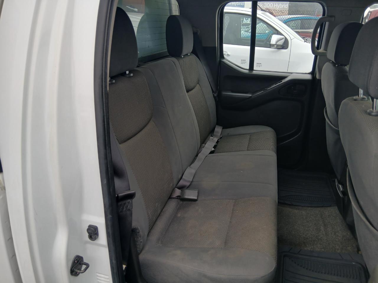 2011 Nissan NAVARA