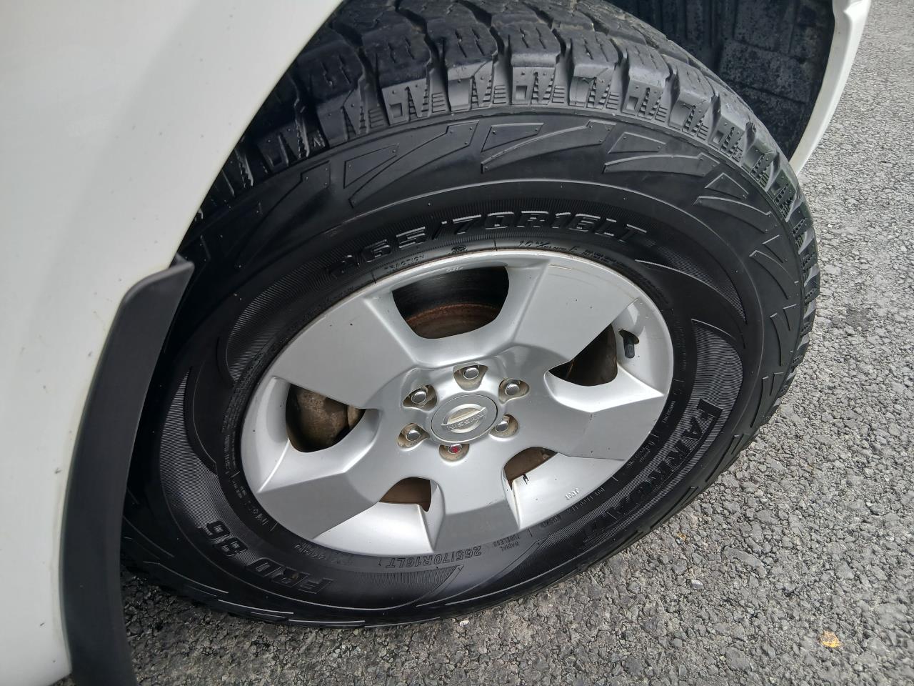 2011 Nissan NAVARA