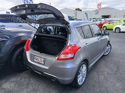 2014 Suzuki Swift - Thumbnail