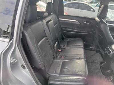 2018 Toyota Highlander - Thumbnail