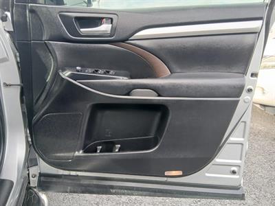 2018 Toyota Highlander - Thumbnail