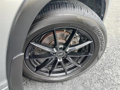 2018 Toyota Highlander - Thumbnail