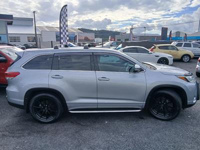 2018 Toyota Highlander - Thumbnail