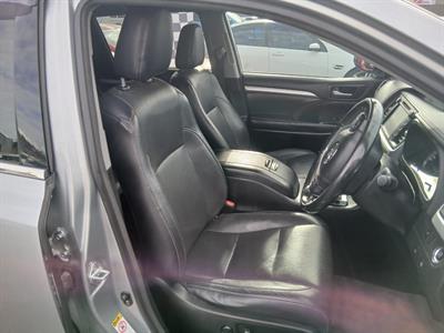 2018 Toyota Highlander - Thumbnail