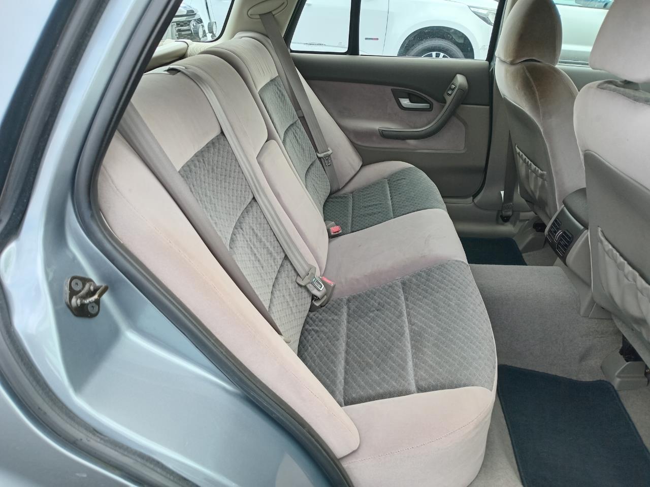 2004 Ford FALCON