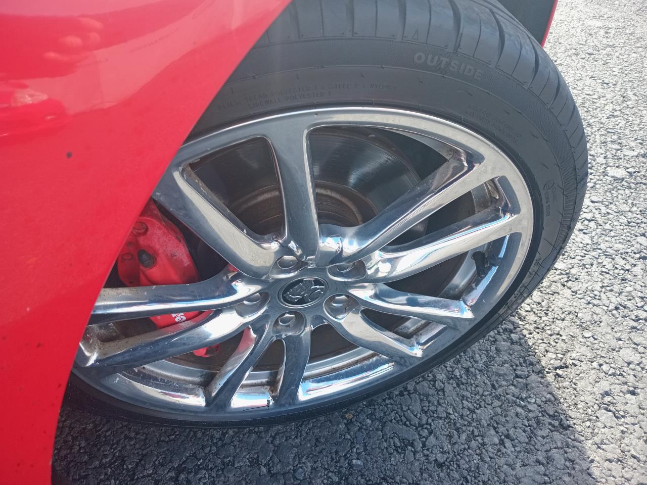 2013 Holden COMMODORE