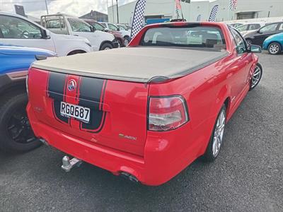 2013 Holden COMMODORE - Thumbnail