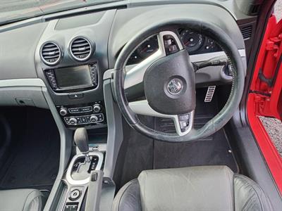 2013 Holden COMMODORE - Thumbnail