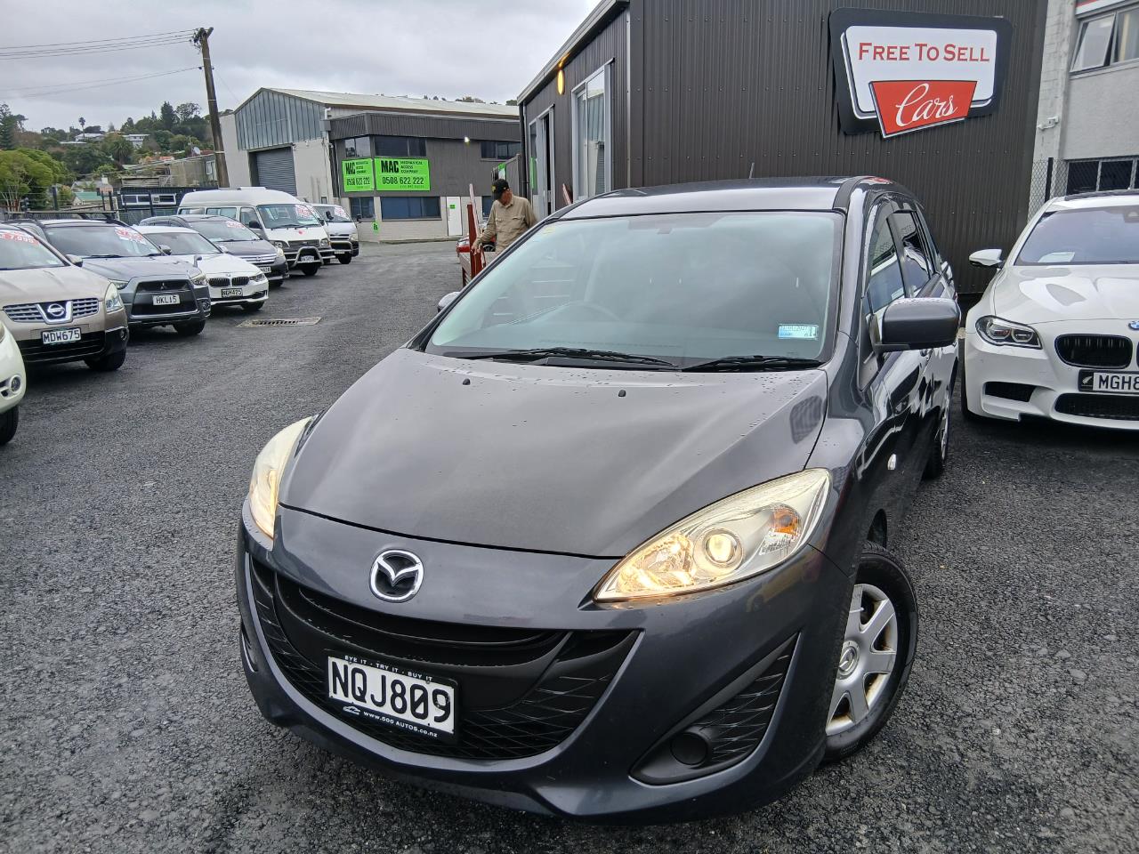 2014 Mazda PREMACY