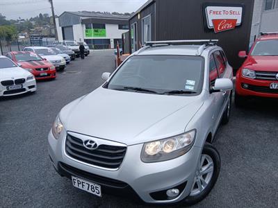2010 Hyundai SANTA FE - Thumbnail