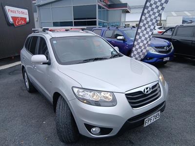 2010 Hyundai SANTA FE - Thumbnail