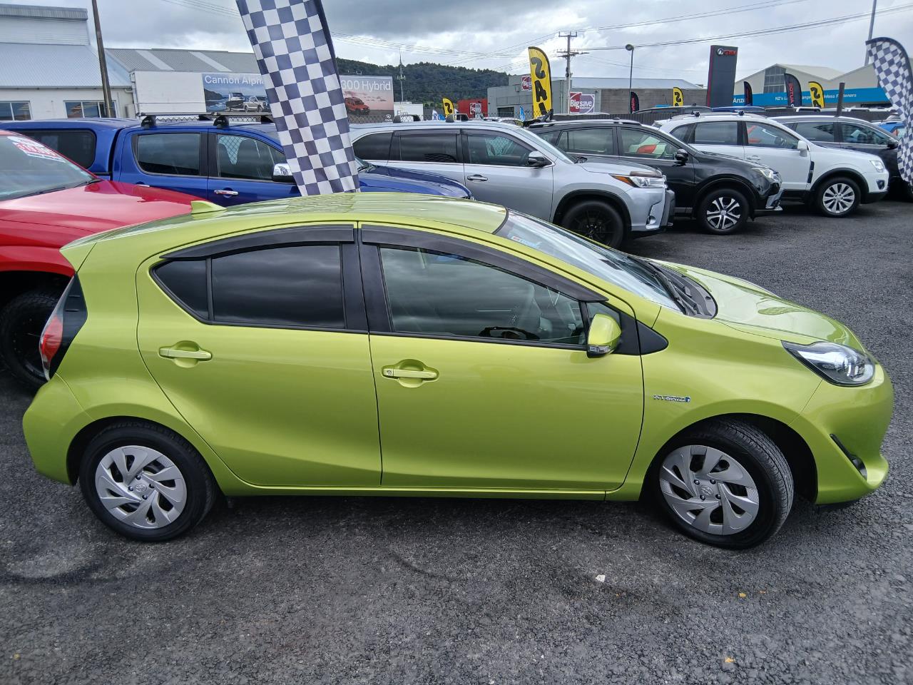 2017 Toyota Aqua