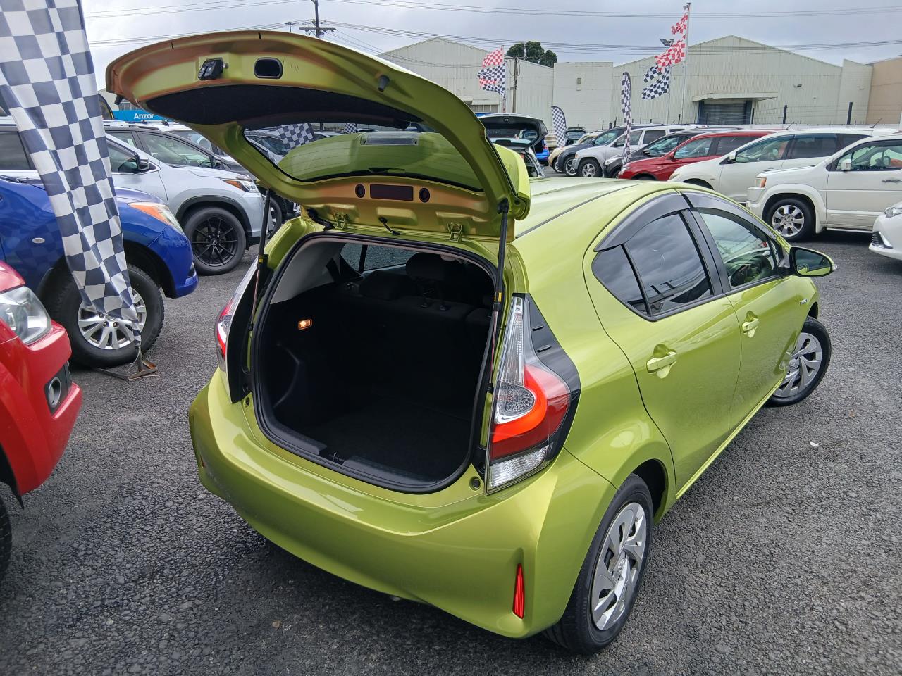 2017 Toyota Aqua