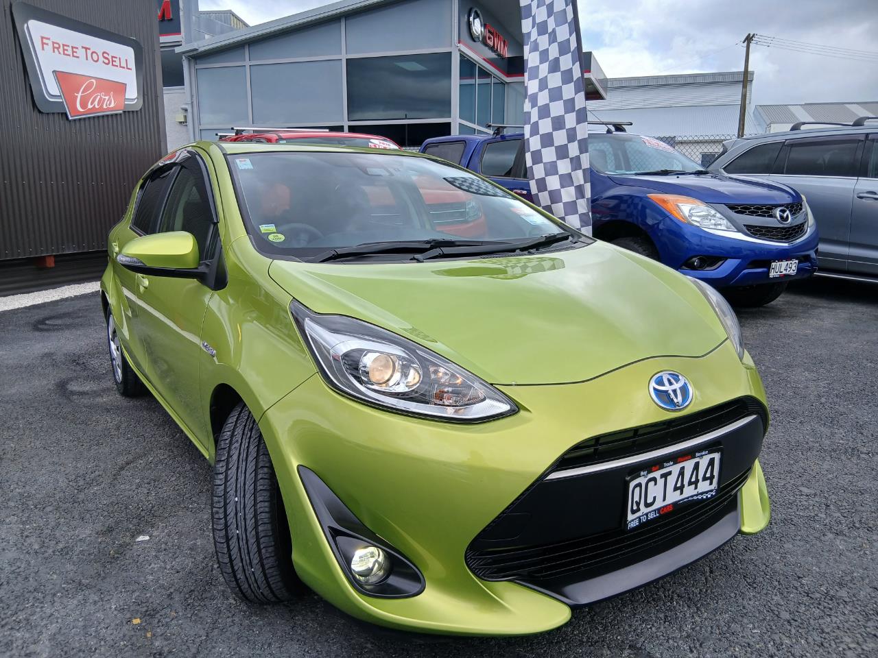 2017 Toyota Aqua