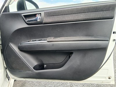 2013 Toyota COROLLA - Thumbnail