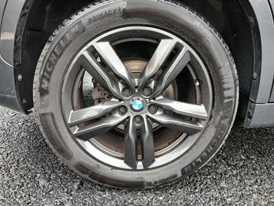 2016 BMW X1 - Thumbnail