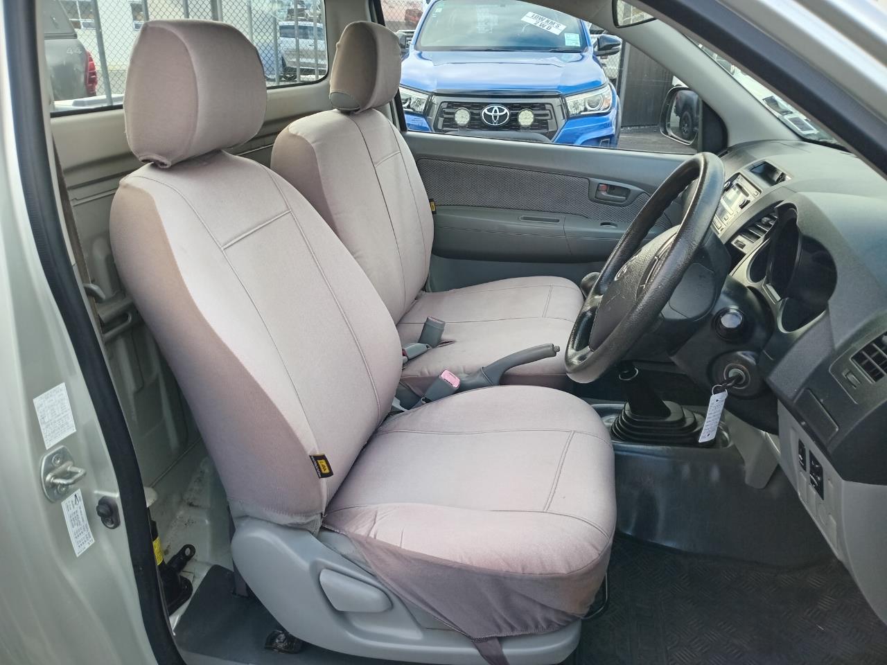 2010 Toyota HILUX