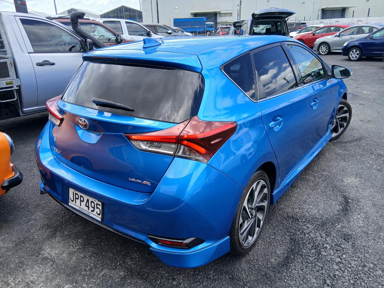 2016 Toyota COROLLA