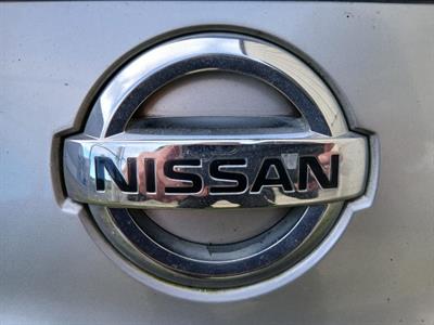 2005 Nissan TIIDA - Thumbnail