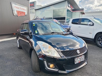 2014 Suzuki Swift - Thumbnail