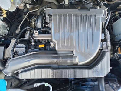 2014 Suzuki Swift - Thumbnail