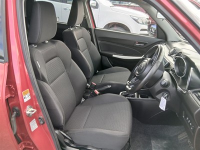 2020 Suzuki Swift - Thumbnail