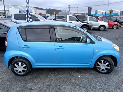 2005 Toyota Passo - Thumbnail