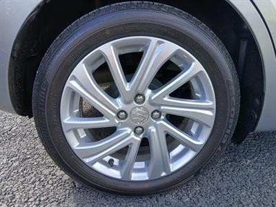 2022 Suzuki Swift - Thumbnail