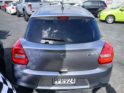 2022 Suzuki Swift - Thumbnail