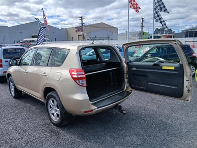 2012 Toyota RAV4 - Thumbnail
