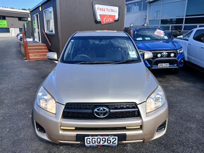 2012 Toyota RAV4 - Thumbnail