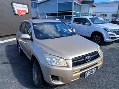 2012 Toyota RAV4 - Thumbnail