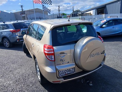 2012 Toyota RAV4 - Thumbnail