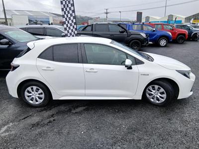 2018 Toyota COROLLA - Thumbnail