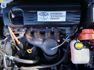 2011 Toyota Sai - Thumbnail