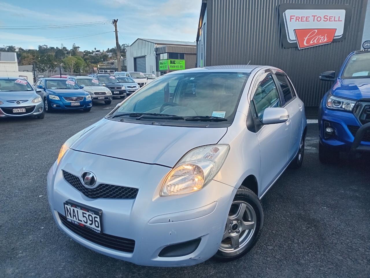 2009 Toyota Vitz