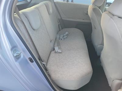 2009 Toyota Vitz - Thumbnail