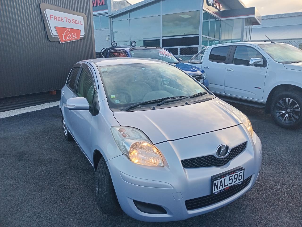 2009 Toyota Vitz