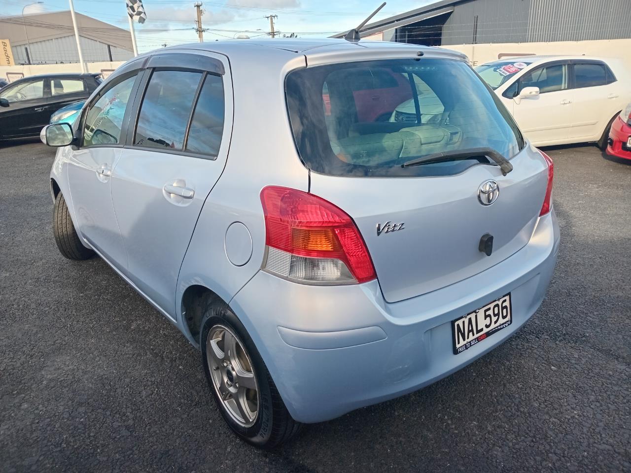 2009 Toyota Vitz