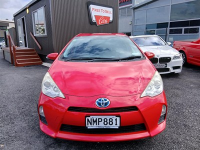 2013 Toyota Aqua - Thumbnail