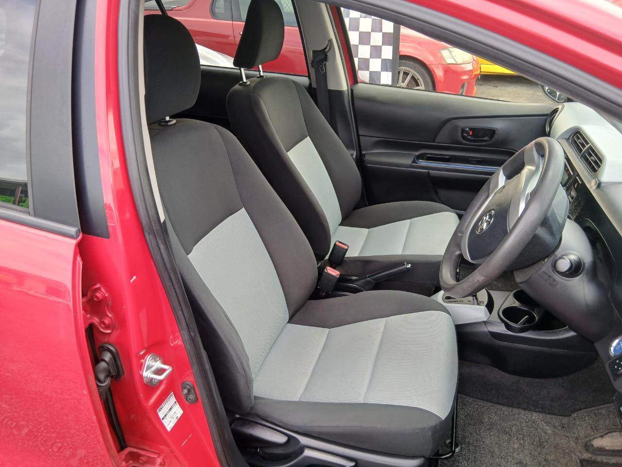 2013 Toyota Aqua