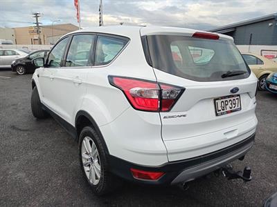 2018 Ford Escape - Thumbnail