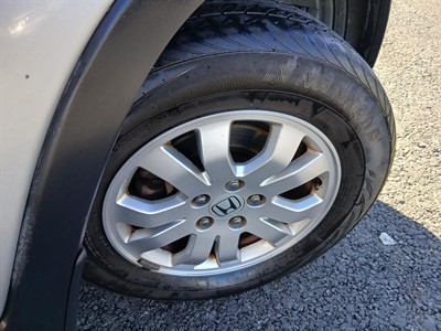 2005 Honda Crv - Thumbnail