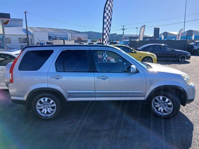 2005 Honda Crv - Thumbnail