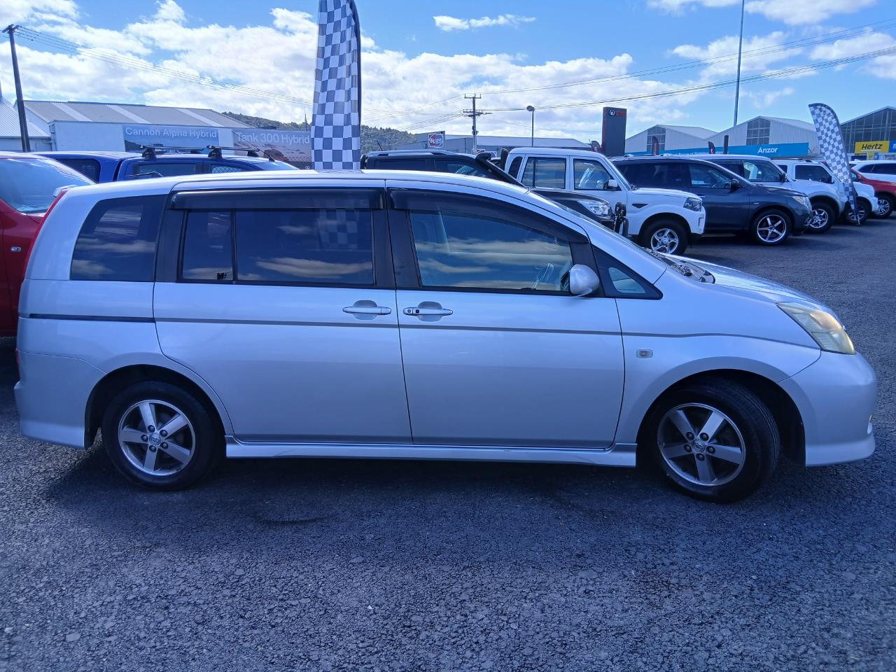 2005 Toyota Isis