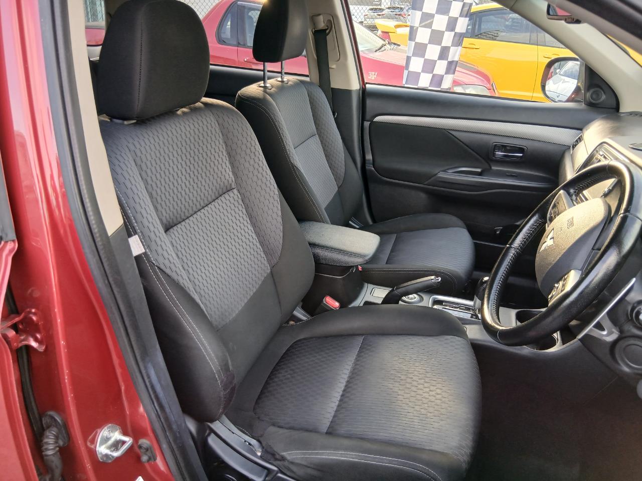 2014 Mitsubishi Outlander