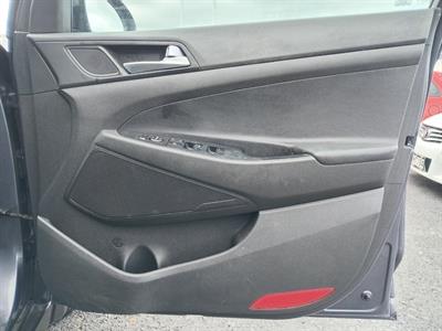 2016 Hyundai TUCSON - Thumbnail